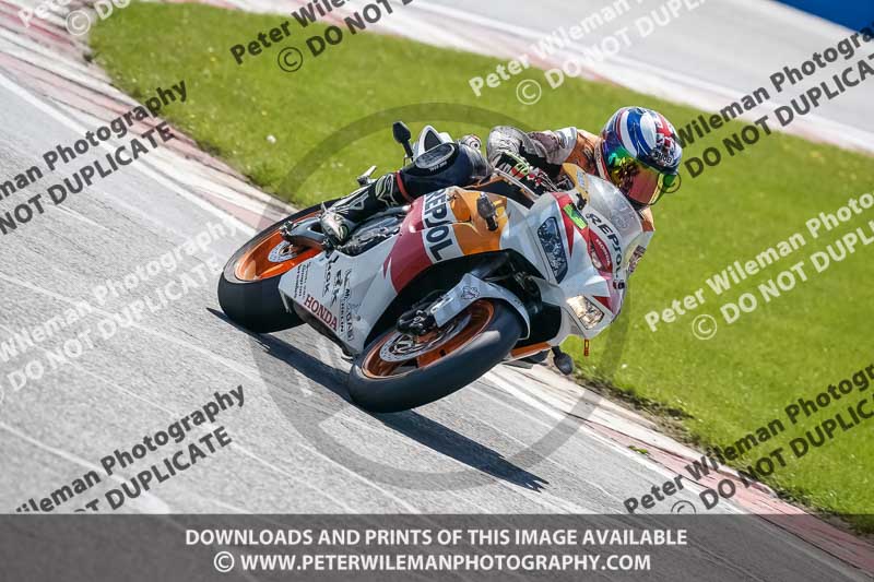 donington no limits trackday;donington park photographs;donington trackday photographs;no limits trackdays;peter wileman photography;trackday digital images;trackday photos
